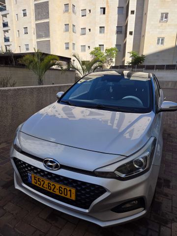 מודעת רכב יונדאי i20