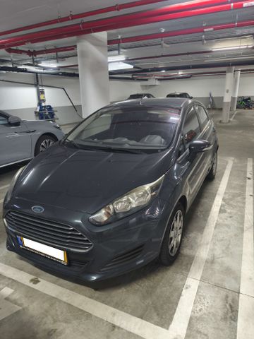 מודעת רכב פורד פיאסטה