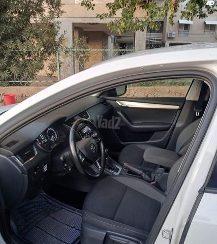 סקודה אוקטביה 