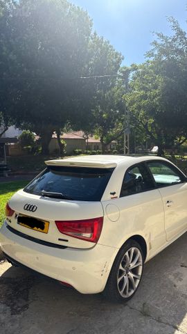 אאודי A1