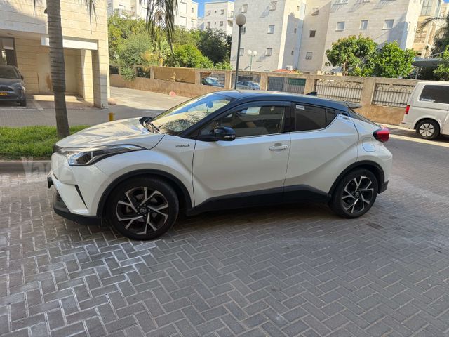 טויוטה C-HR