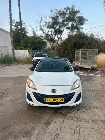 מודעת רכב מאזדה 3