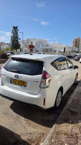 מודעת רכב טויוטה פריוס פלוס