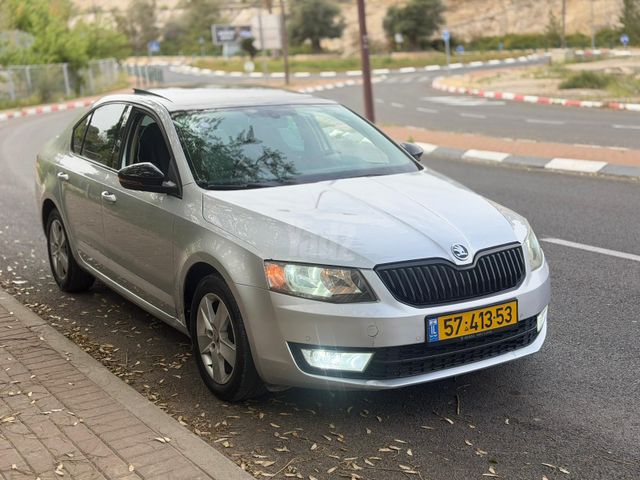 סקודה אוקטביה 