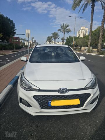 יונדאי i20