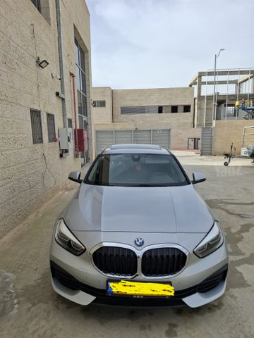 מודעת רכב ב מ וו סדרה 1