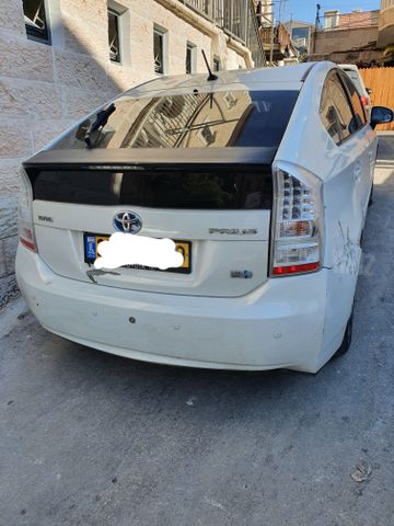 מודעת רכב טויוטה פריוס