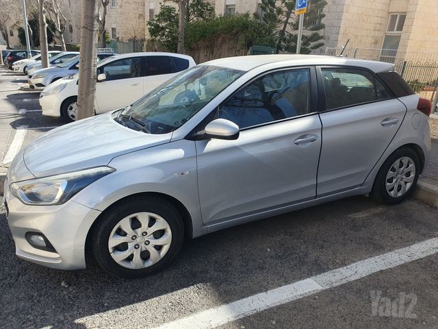 יונדאי i20