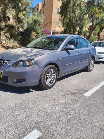 מאזדה 3