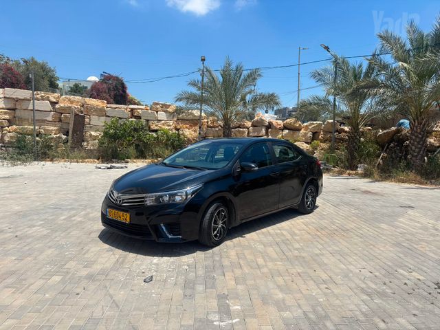 מודעת רכב טויוטה קורולה