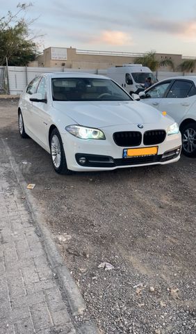 מודעת רכב ב מ וו סדרה 5