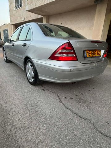 C-class Classic C 180 אוט׳ 1.8 (143 כ״ס)