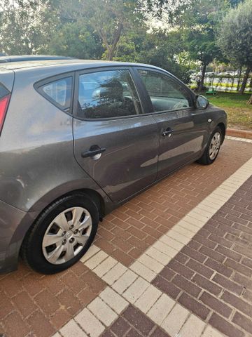 מודעת רכב יונדאי i30