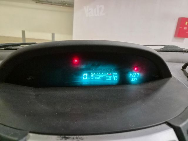 מודעת רכב טויוטה יאריס