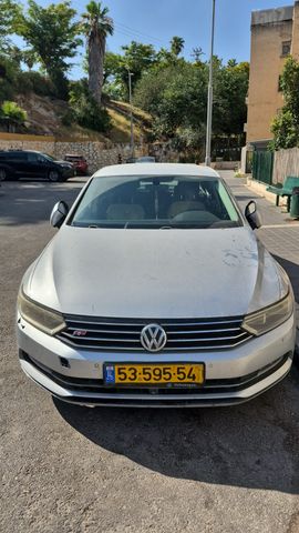 מודעת רכב פולקסווגן פאסאט