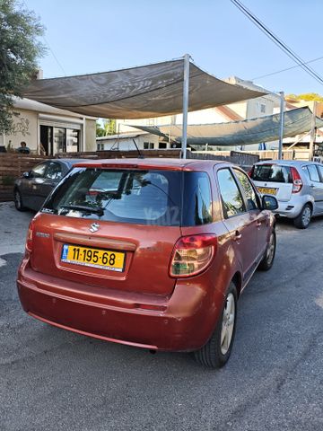 סוזוקי SX4