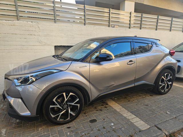 טויוטה C-HR