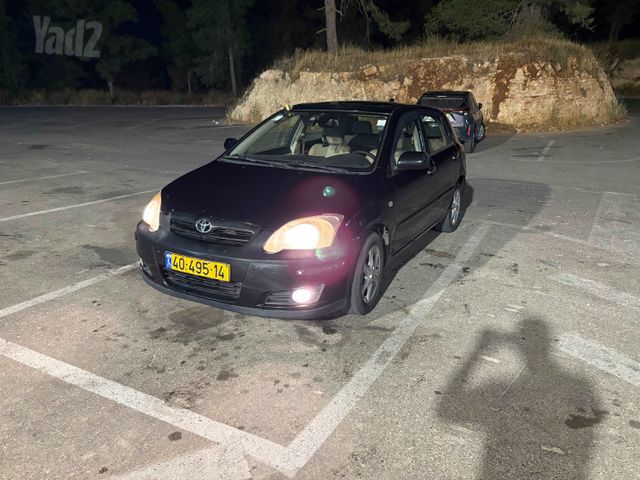 טויוטה קורולה