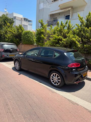 סיאט לאון