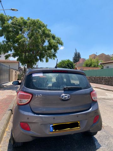 יונדאי i10