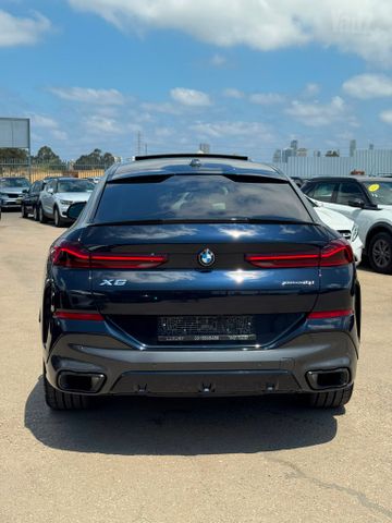 ב מ וו X6