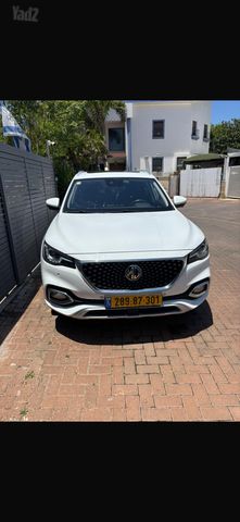 אם ג'י EHS PHEV
