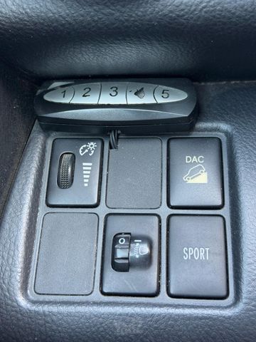 טויוטה RAV4