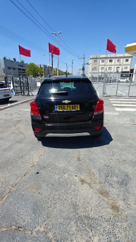 שברולט טראקס