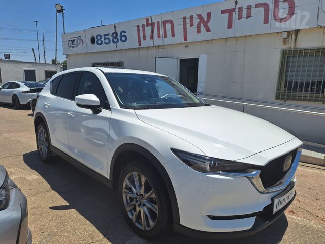 מודעת רכב מאזדה CX-5