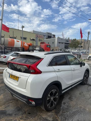 מיצובישי אקליפס קרוס