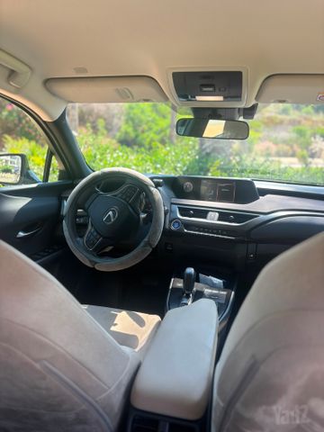 לקסוס UX