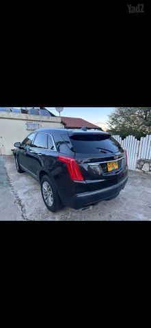 קאדילק XT5