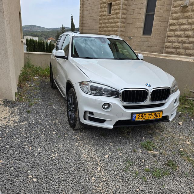 ב מ וו X5
