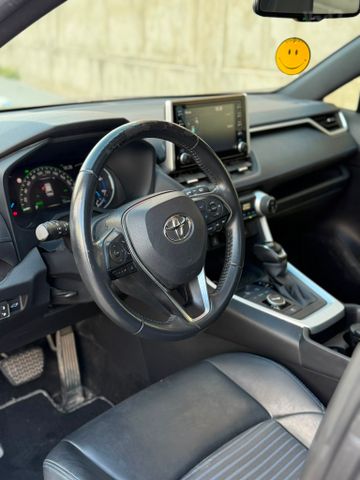 טויוטה RAV4