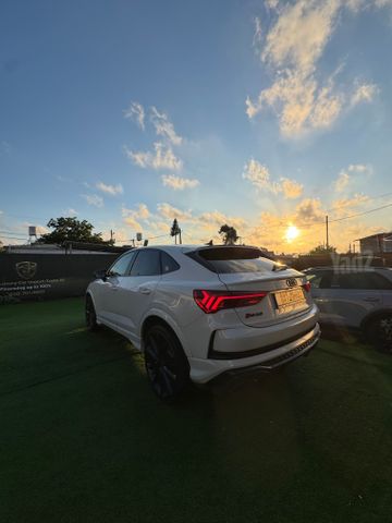אאודי RS Q3