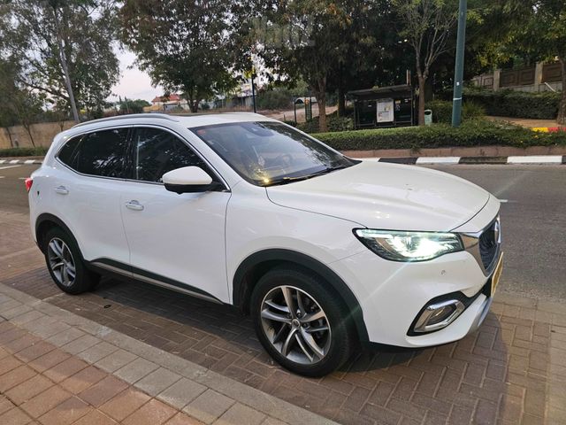 אם ג'י EHS PHEV