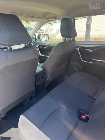 טויוטה RAV4