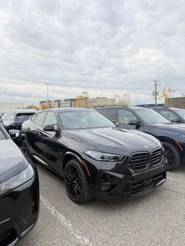 ב מ וו X6 M