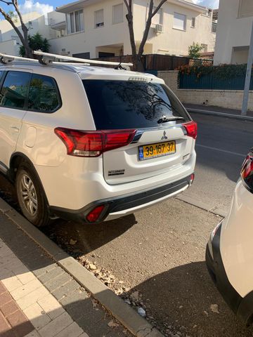 מודעת רכב מיצובישי אאוטלנדר