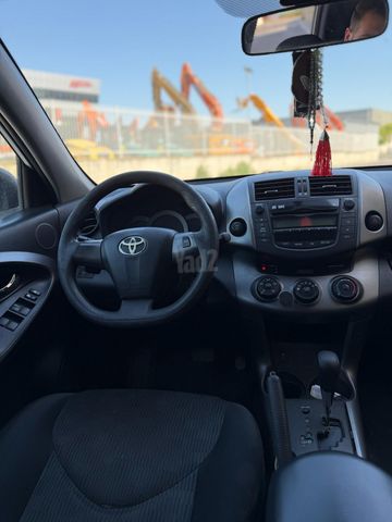 טויוטה RAV4