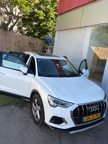 אאודי Q3