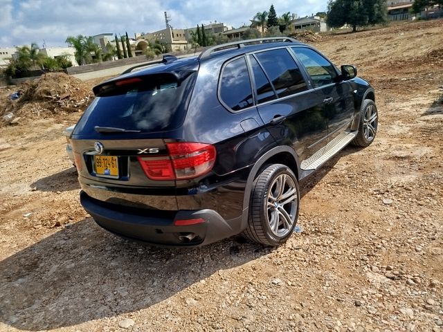 ב מ וו X5