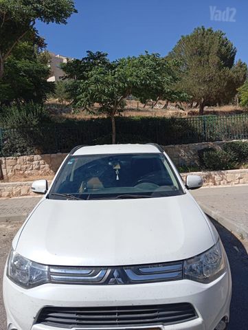 מודעת רכב מיצובישי אאוטלנדר