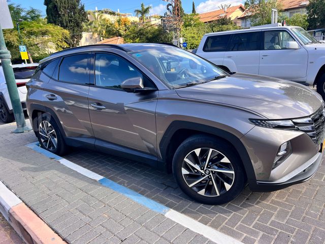 מודעת רכב יונדאי טוסון