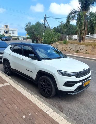 ג'יפ קומפאס