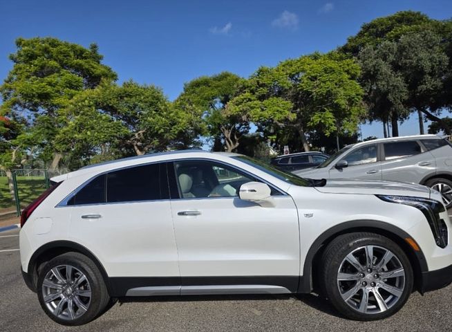 קאדילק XT4