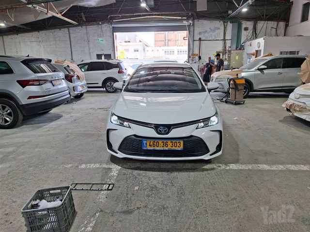 מודעת רכב טויוטה קורולה