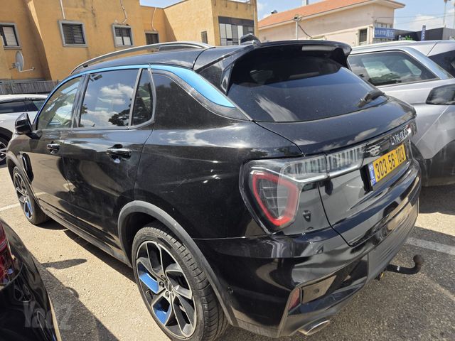 מודעת רכב לינק אנד קו 01 1