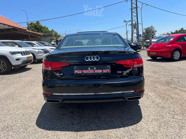 אאודי A4