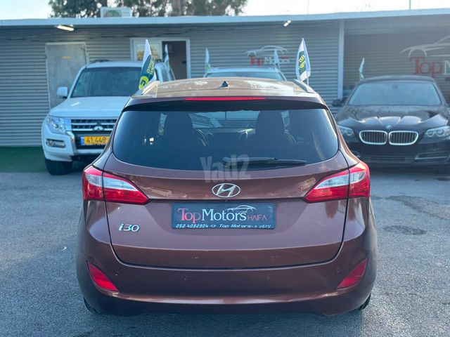 יונדאי i30
